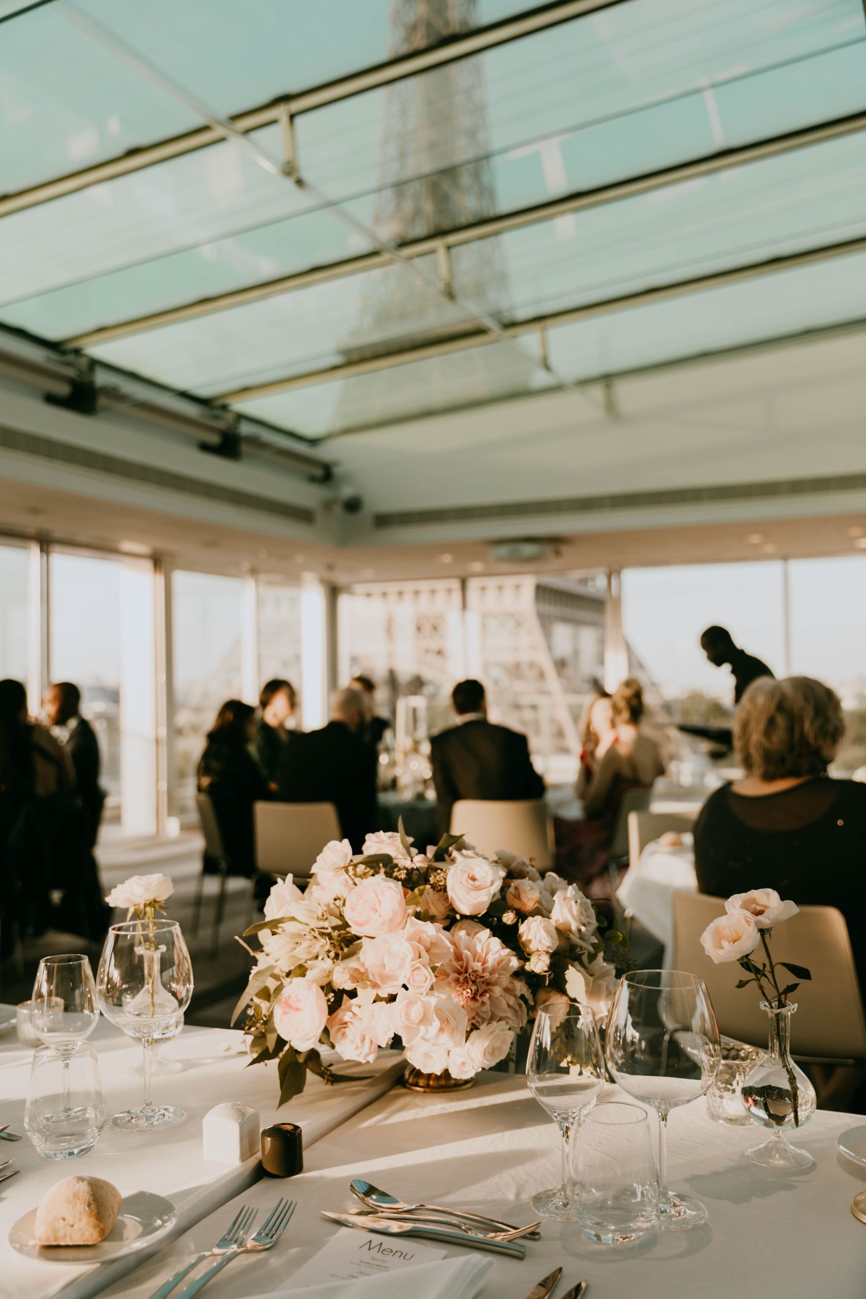 elegant dinner for a small wedding in France